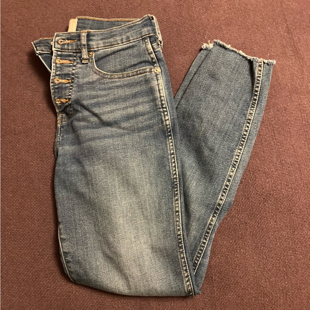 Everlane The Vintage Skinny Jeans size 26 ankle length raw hem